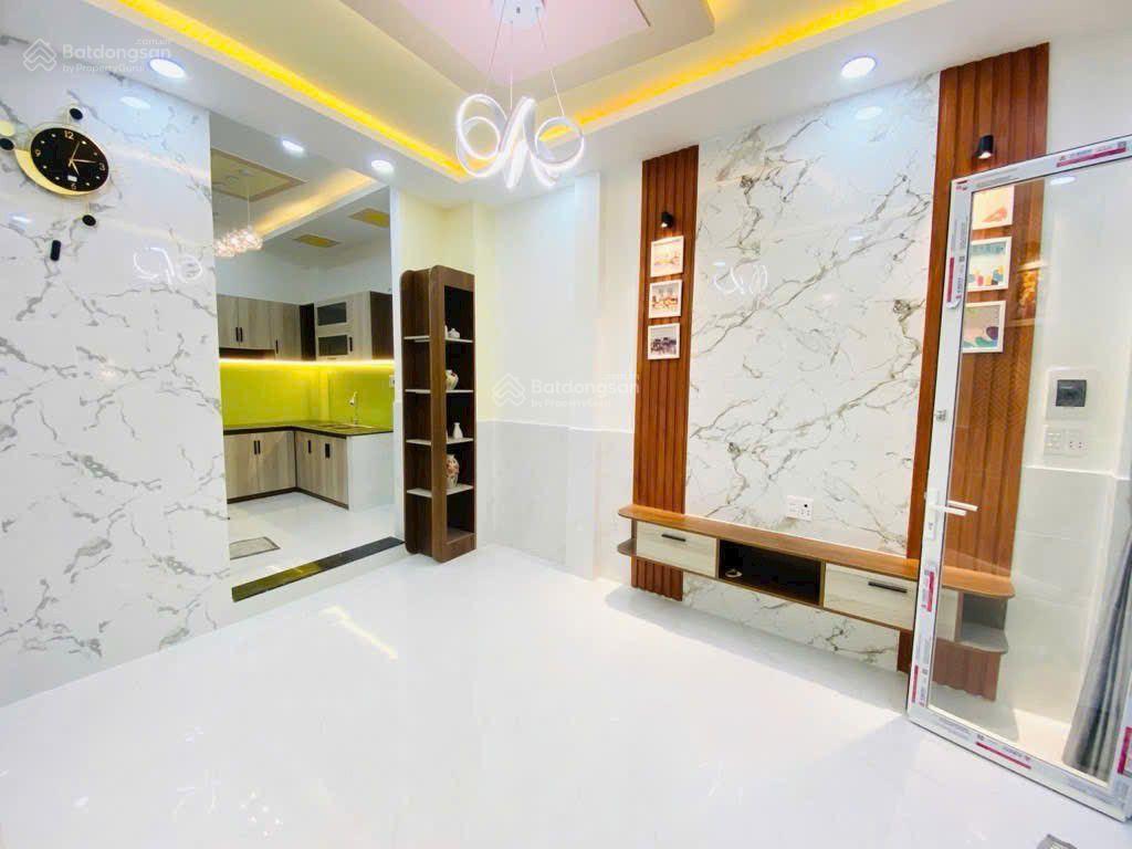 Nhà mới quận 8  hẻm 6m  ngang 4.8m  35m2  3.55 tỷ  chủ đi định cư