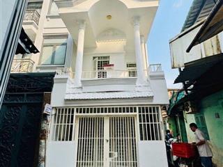 Lô góc sát nguyễn văn cừ quận 5  dương bá trạc quận 8  48m2  ngang 4m  sổ cất két chủ định cư