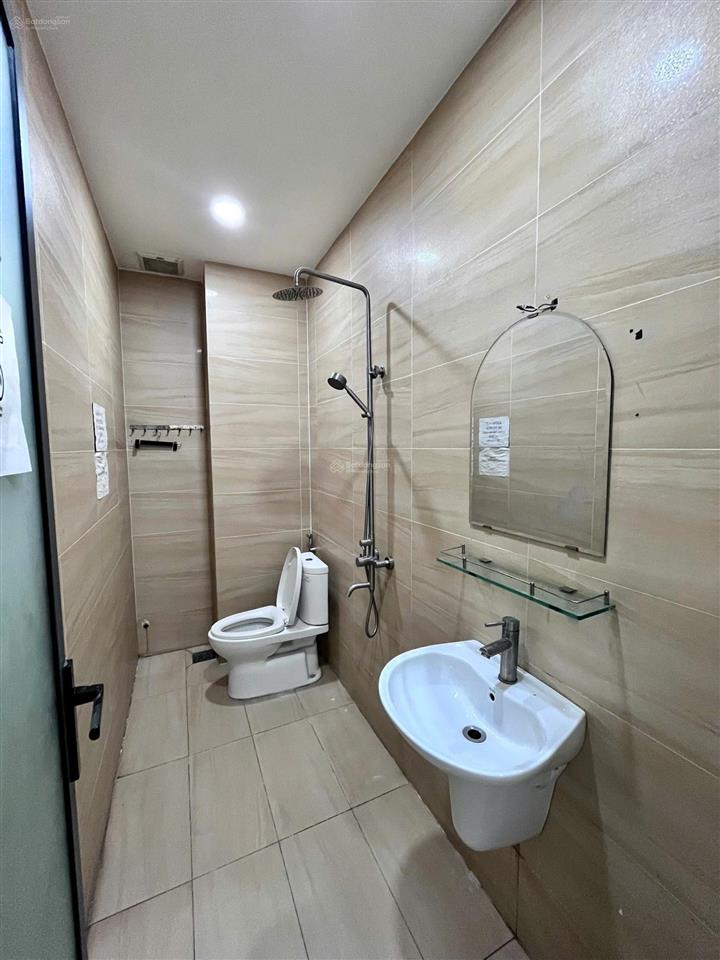 Cho thuê nguyên căn cityland thang máy giá tốt chỉ 40 triệu