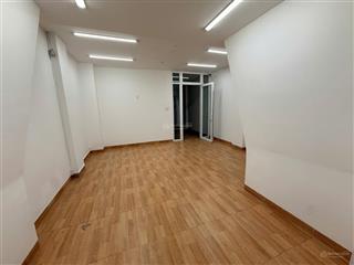Cho thuê sàn văn phòng 200m2 tại cityland giá chỉ 20tr