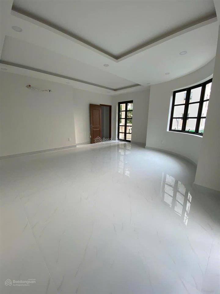 Văn phòng cityland có ban công cực đẹp chỉ 7 triệu