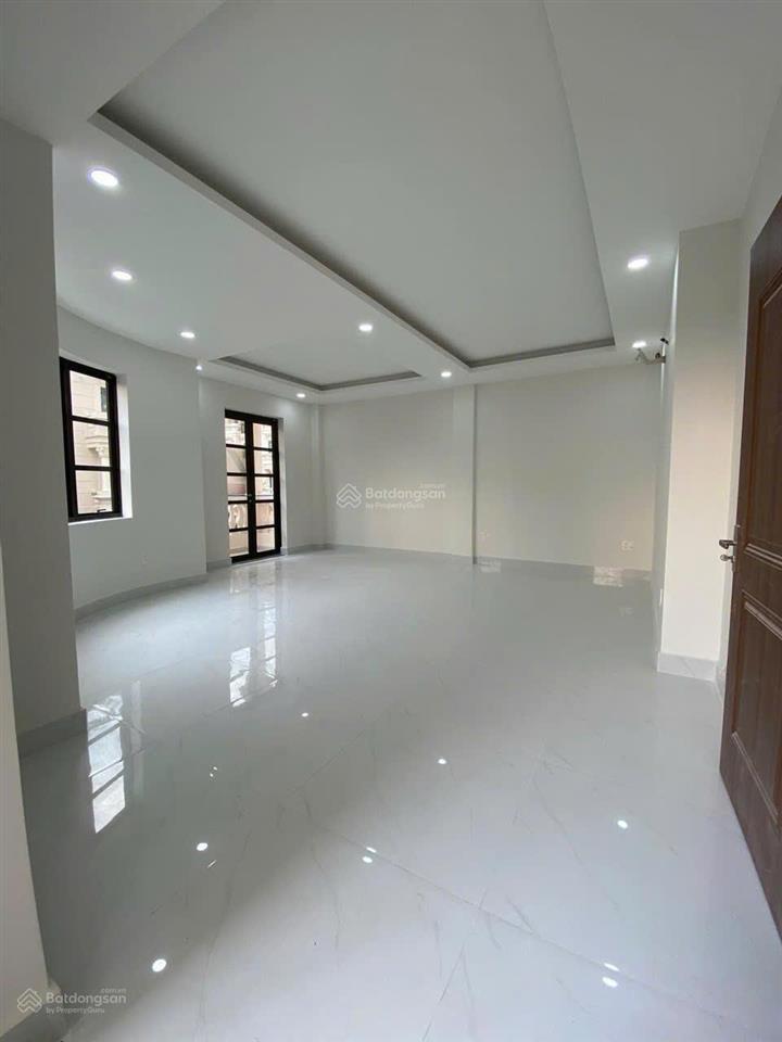 Văn phòng cityland có ban công cực đẹp chỉ 7 triệu