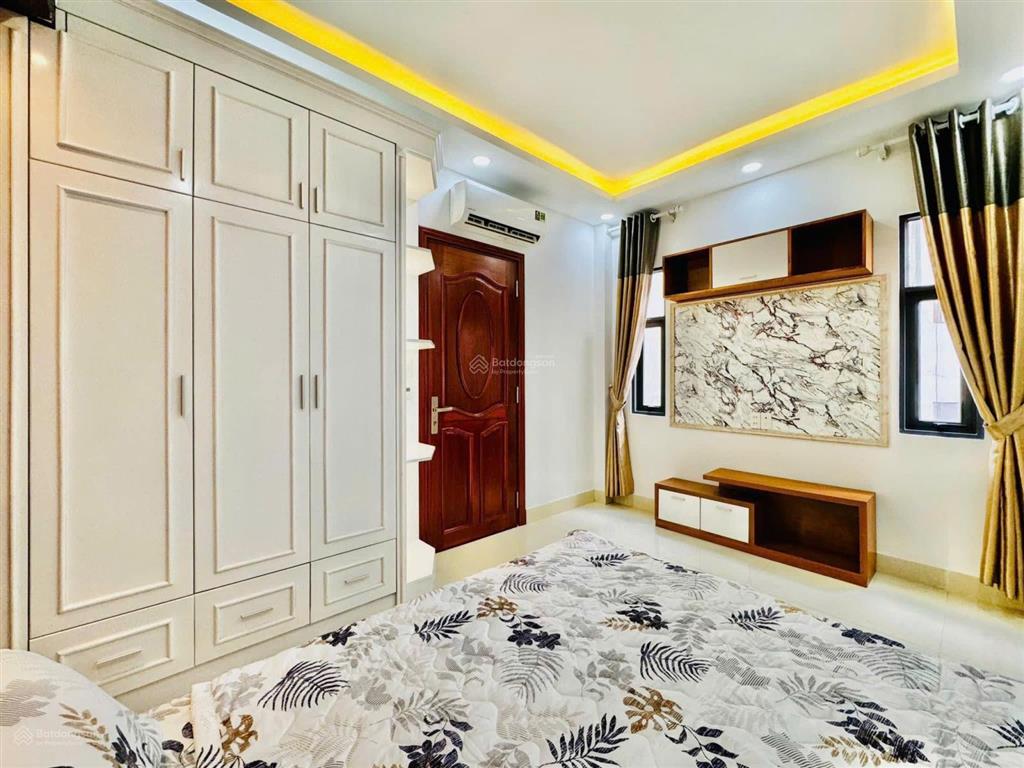 Cho thuê nhà nguyên căn lê đức thọ hẻm 8m 1 trệt 3 lầu phù hợp ở gia đình giá chỉ 20 triệu