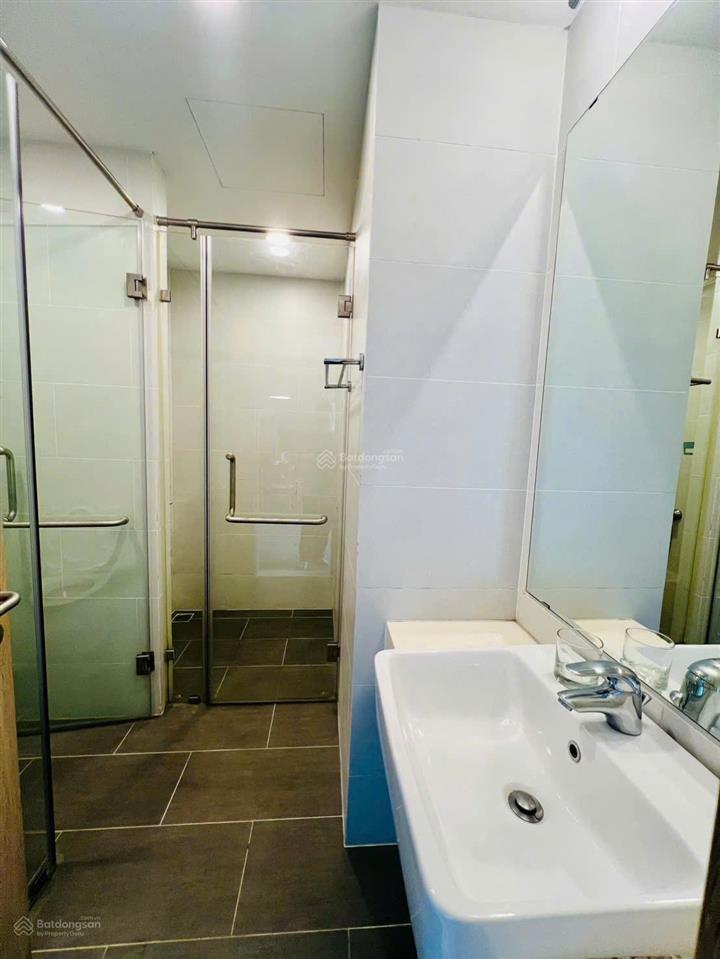 Chính chủ tôi cần bán căn hộ 70m lake aquabay view sân golf