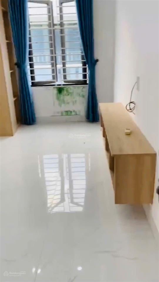 Lô góc hiếm ! nhà 3 tầng 3pn kiên cố giá tốt đầu tư chỉ 4t7  k tô hiệu  hòa khánh đà nẵng