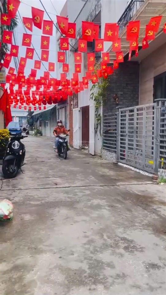 Lô góc hiếm ! nhà 3 tầng 3pn kiên cố giá tốt đầu tư chỉ 4t7  k tô hiệu  hòa khánh đà nẵng