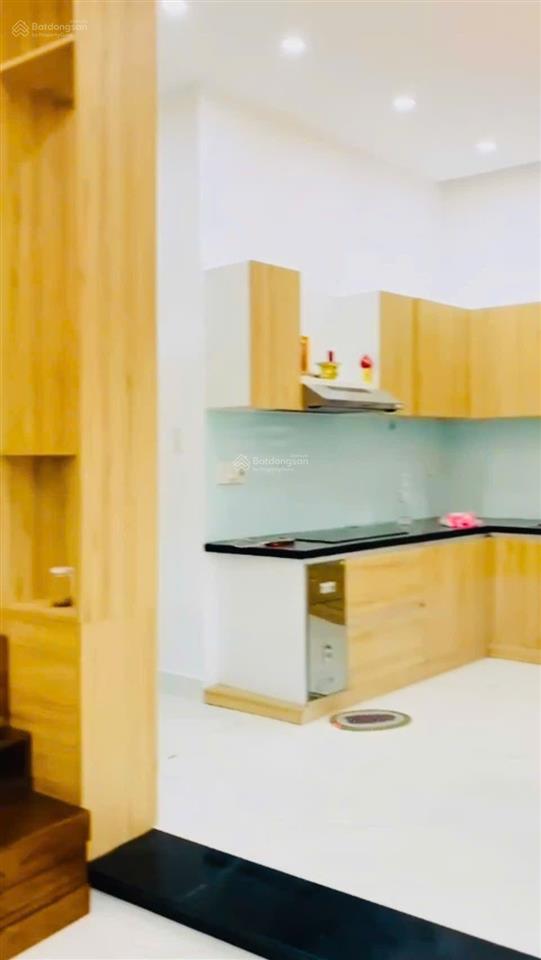 Lô góc hiếm ! nhà 3 tầng 3pn kiên cố giá tốt đầu tư chỉ 4t7  k tô hiệu  hòa khánh đà nẵng