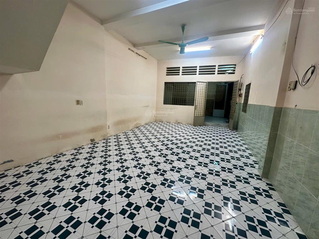 Bán nhà trần phú, quận 5, hẻm ô tô 6m, 62m2, xây được 5 tầng  giá 7,968 tỷ tl