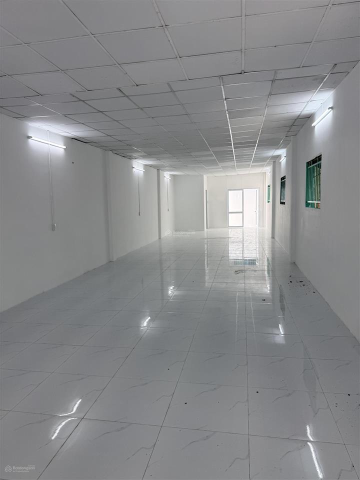 Mặt tiền lê văn lương  quận 7, gp xây được 7 tầng có hầm, 135m2  chỉ 21 tỷ tl