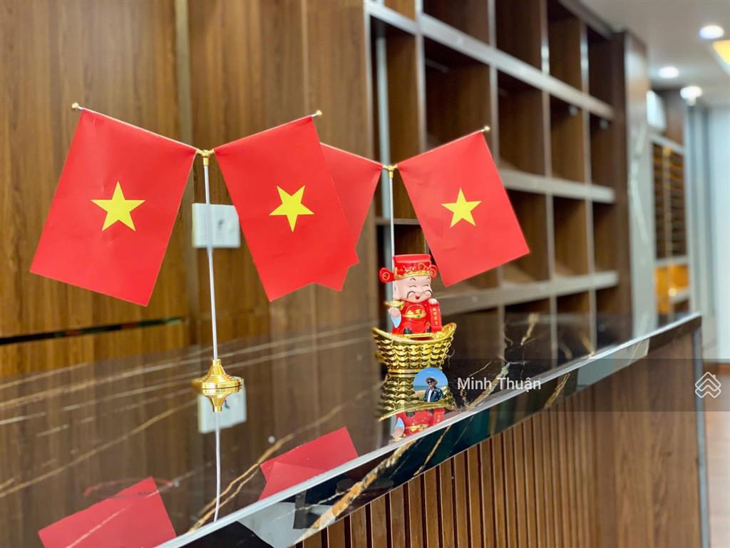 Gấp gấp! bán nhà siêu đẹp ngay trần lựu  hầm 5 tầng, có tm  5x18  hđt 55tr/th  giá chỉ 19,5 tỷ