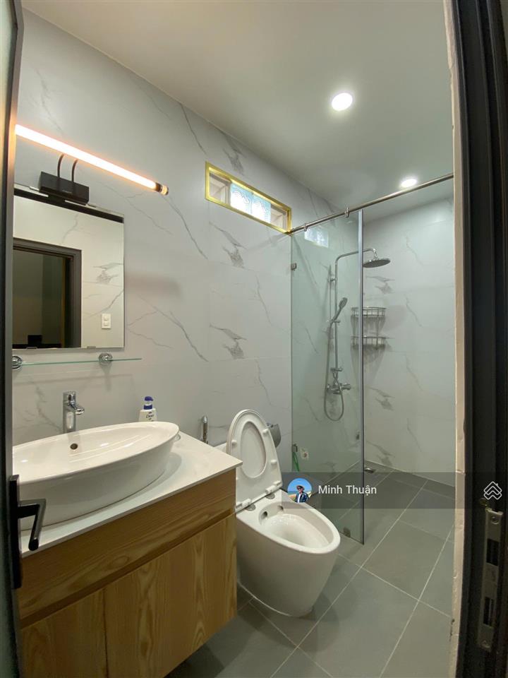 Gấp gấp! bán nhà siêu đẹp ngay trần lựu  hầm 5 tầng, có tm  5x18  hđt 55tr/th  giá chỉ 19,5 tỷ