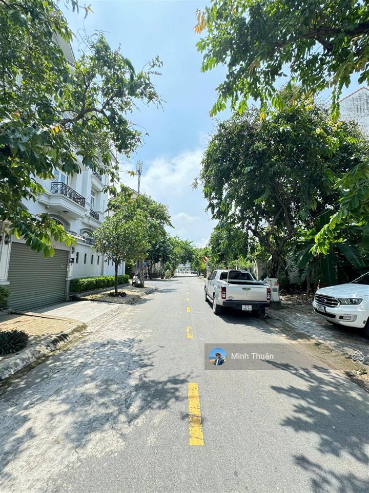 Rẻ nhất ngay thủ đức house! bán đất view công viên  12,5m x 18m  cn 200m2  giá rẻ chỉ 26 tỷ