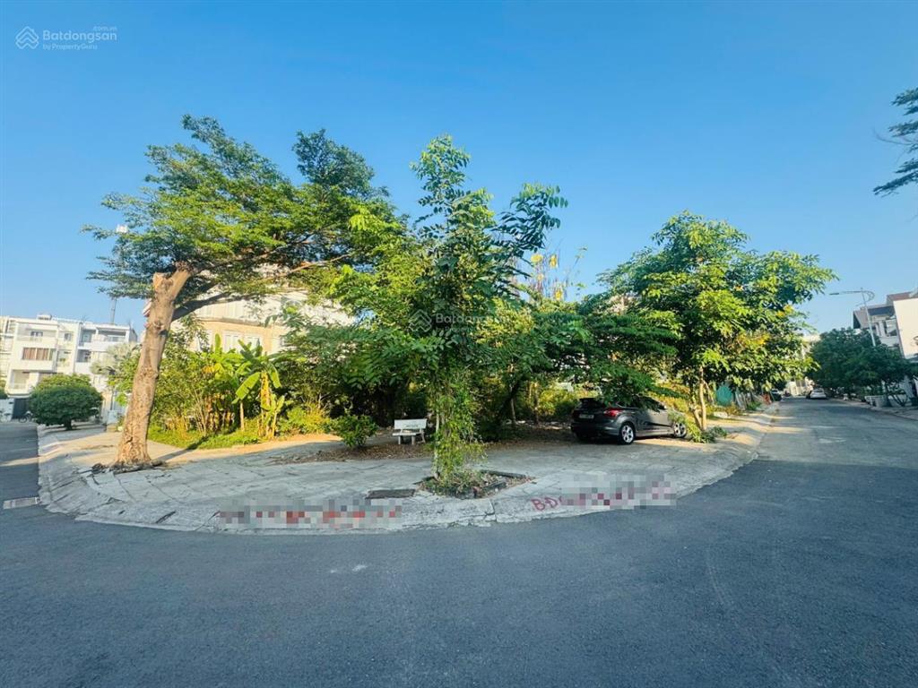 Hiếm ! bán lô đất siêu đẹp  góc 2 mặt tiền đông thủ thiêm  15 x 21m  cn 303m2  giá 105tr/m2