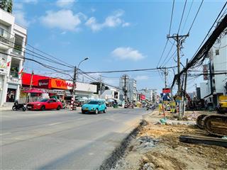 Ngộp ! bán lô đất góc 3 mặt tiền rất đẹp  ngay nguyễn thị định  26m x 19m  cn 435m2  29,5 tỷ