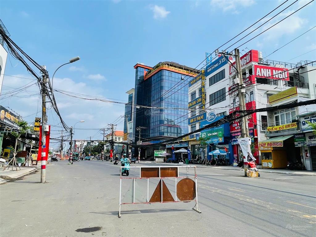 Gấp gấp! bán nhà mặt tiền nguyễn thị định  11 x 47m  835m2  xây hầm 8 tầng  giá sốc chỉ 102 tỷ