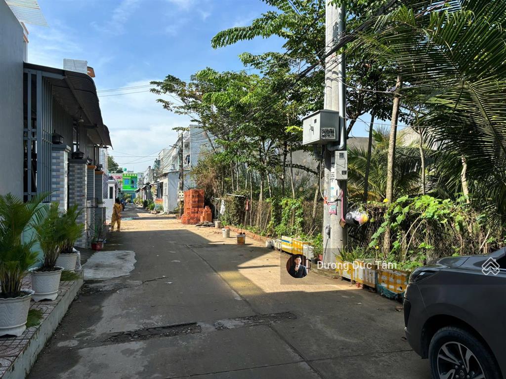 Nhà mới diện tích đẹp  sát bên đinh đức thiện  giá chỉ 2,8x tỷ