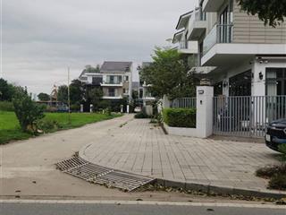 Lô đất đẹp trong đê  yên lộ yên nghĩa  giá 5.2 tỷ  10m ra ô tô tránh