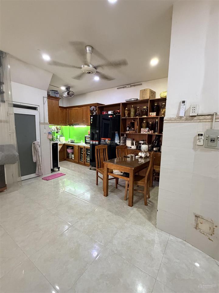 Bán nhà mặt phố tại phường 15, gò vấp, 17 tỷ, 85,2 m2, đẹp, nhiều tiện ích