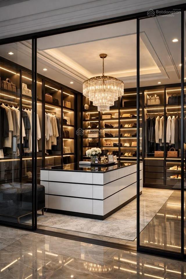 Giữ tiền tốt!siêu phẩm toà nhà góc 2 mt trung tâm q5  dòng tiền cao ổn định trên 10n  giá 250 tỷ