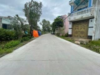 Đất mặt tiền kênh giọt đắng 825