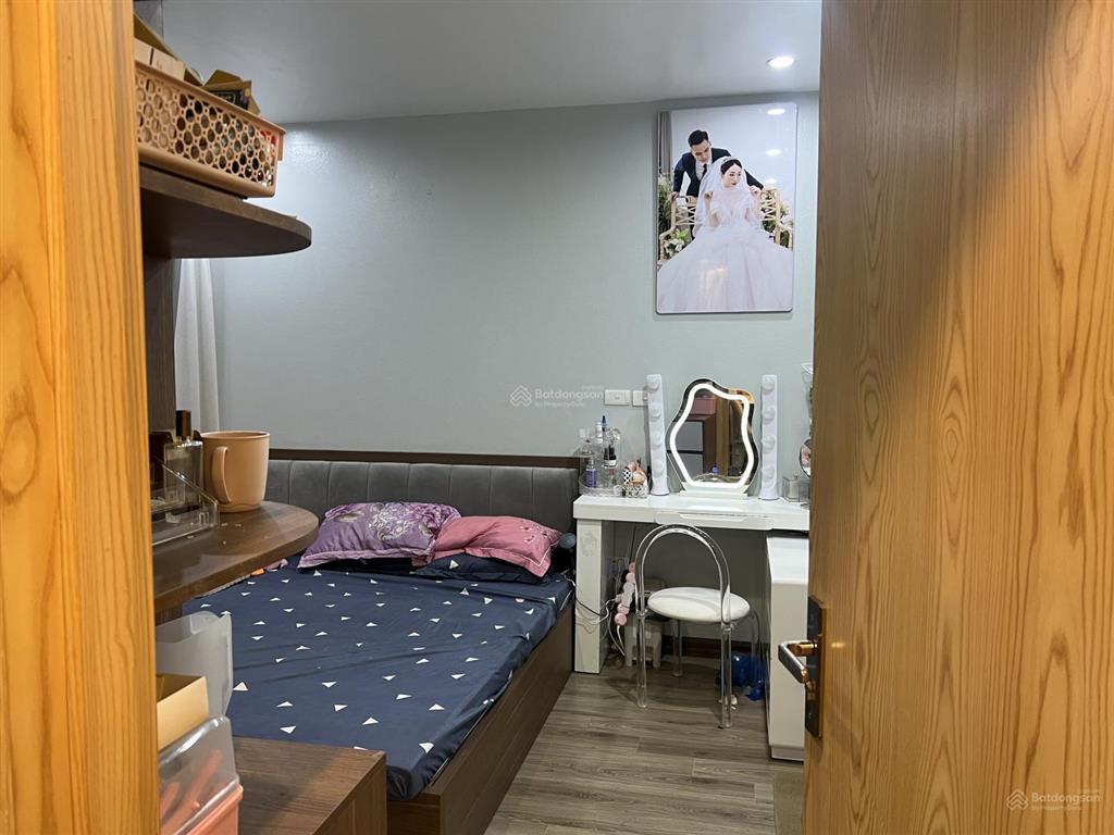 Bán căn hộ mipec city view, 4,9 tỷ, 70m2, đầy đủ nội thất, giá ưu đãi