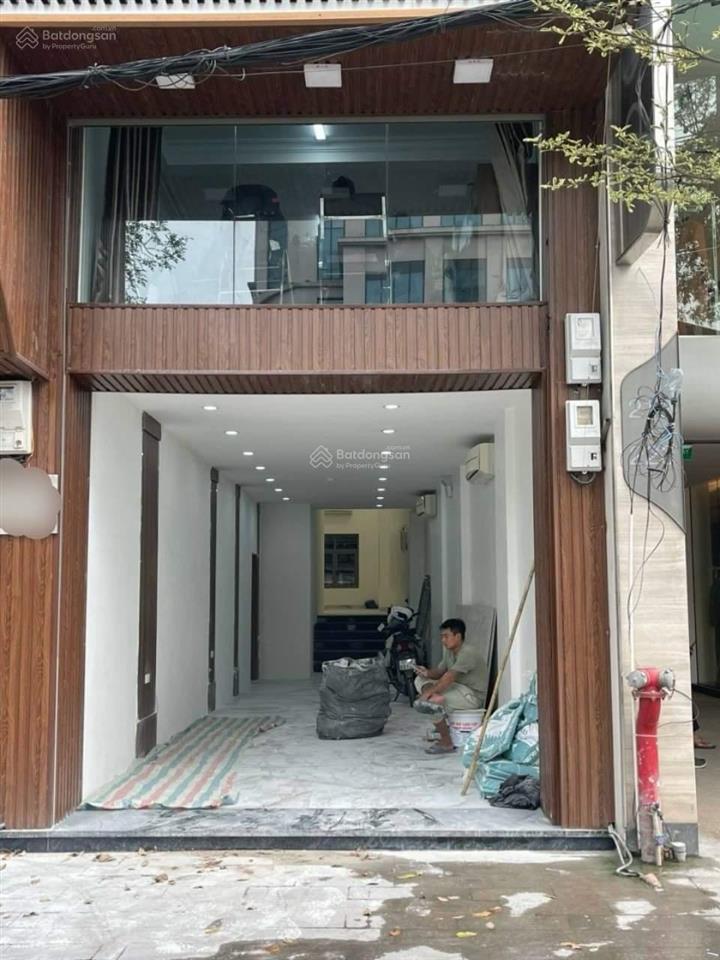 Siêu phẩm triệu việt vương nguyên căn 7 tầng thang máy  sát vincom, hoàng thành chỉ 35 tr/tháng!