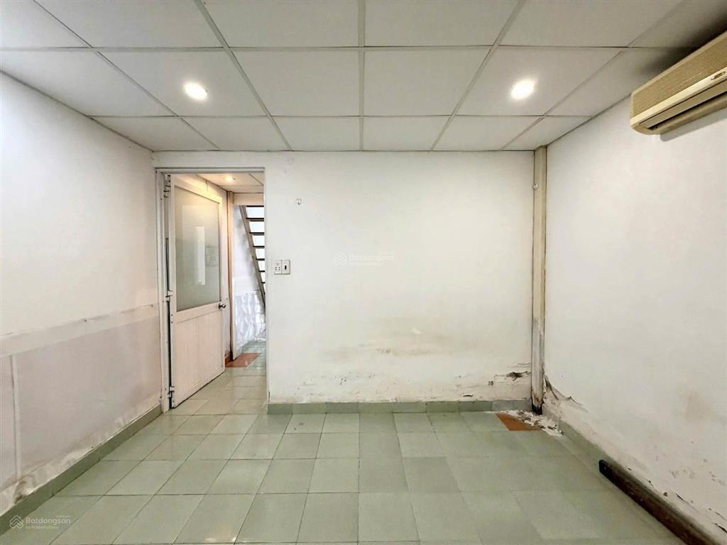 Bán nhà cấp 4 hẻm 2 ô tô tránh nhau, nguyễn xí gần phạm văn đồng, bình thạnh, giá 7.9 tỷ