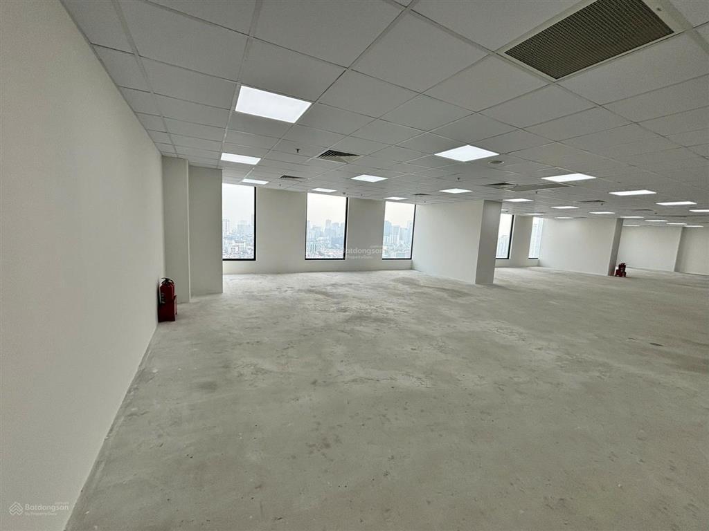 Chính chủ cho thuê căn 3010 tòa văn phòng rox tower goldmark city
