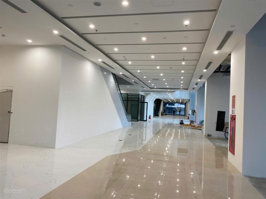 Chính chủ cho thuê căn 3010 tòa văn phòng rox tower goldmark city