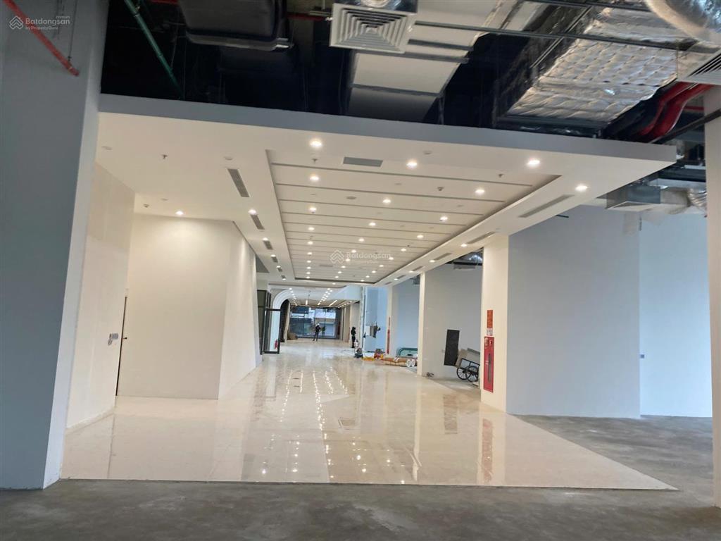 Chính chủ cho thuê căn 3010 tòa văn phòng rox tower goldmark city