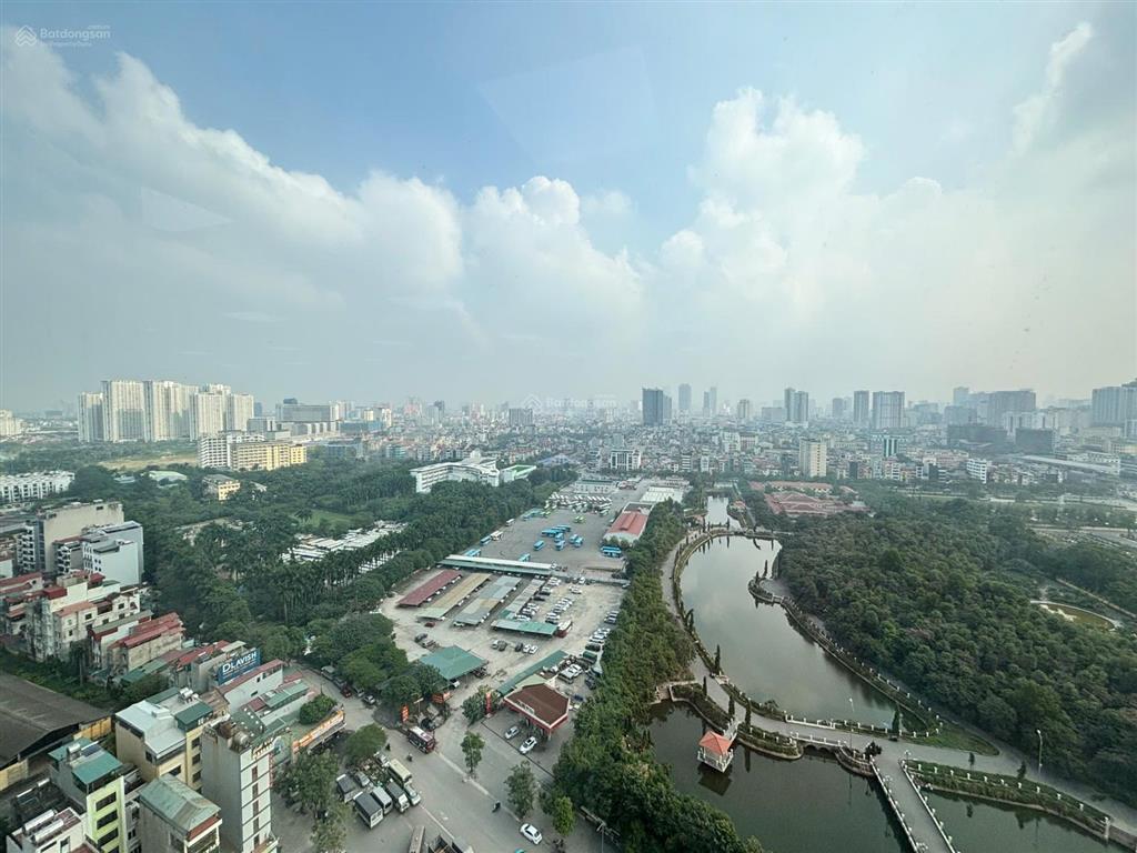 Chính chủ cho thuê căn 3010 tòa văn phòng rox tower goldmark city