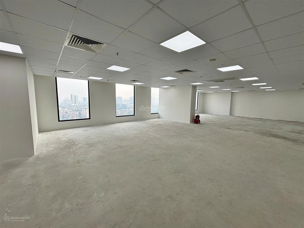 Chính chủ cho thuê căn 3010 tòa văn phòng rox tower goldmark city