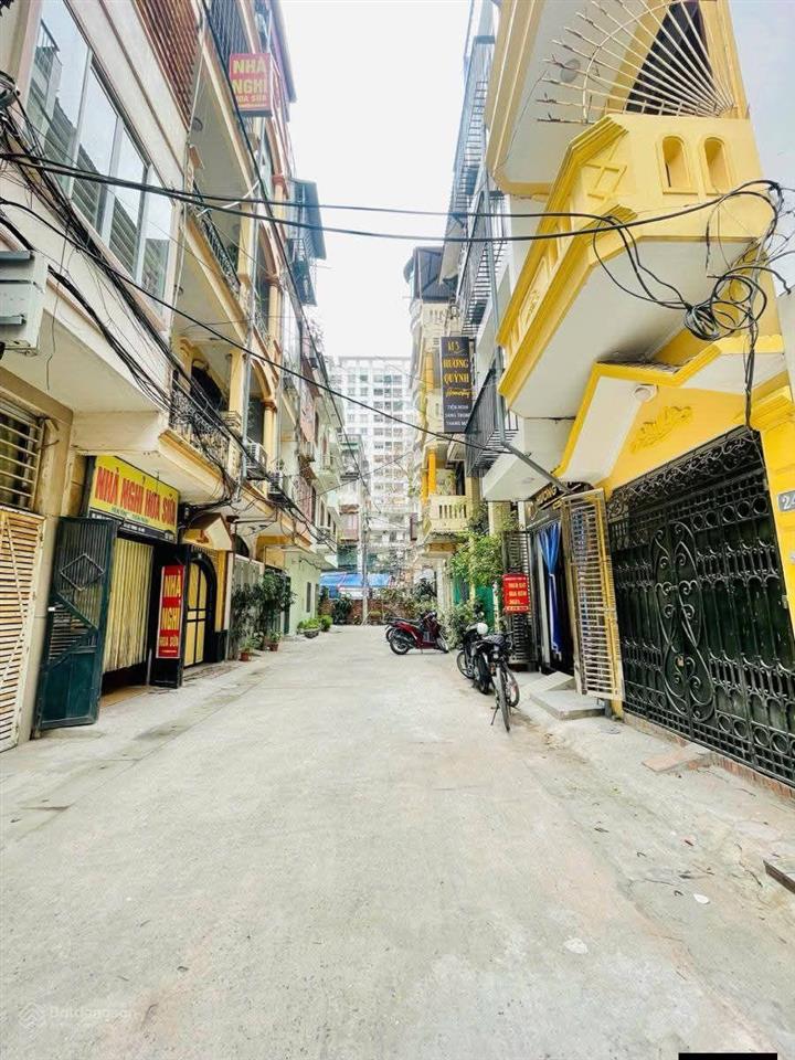 Phân lô lạc trung  ô tô tải dừng đỗ  kinh doanh đỉnh  tương lai cực sáng  cho thuê 20 triệu