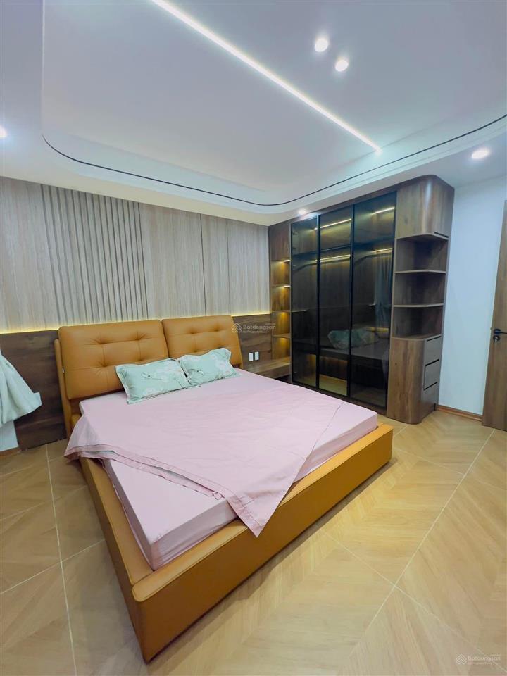Siêu phẩm thống nhất đại la  6 tầng thang máy  full nội thất  hai bà trưng dt 3om giá 9,28 tỷ