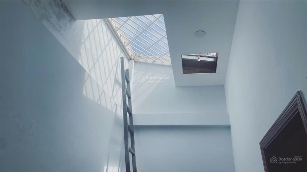 54m2 đất, nhà 3 tầng, ngang 6m, cao ráo kdc hiện hữu, đường ô tô 6m nhỉnh 6 tỷ vào ở ngay