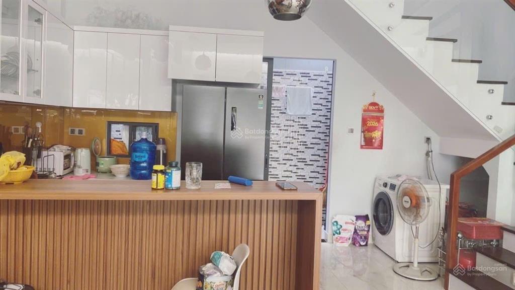 54m2 đất, nhà 3 tầng, ngang 6m, cao ráo kdc hiện hữu, đường ô tô 6m nhỉnh 6 tỷ vào ở ngay