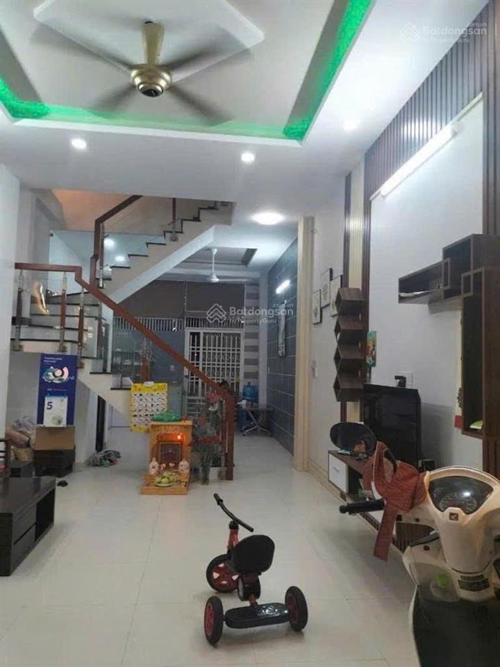 Chính chủ bán để định cư nước ngoài hẻm ô tô đỗ cửa 51m2  ngay gò dầu  tân phú  chỉ 4.x tỷ