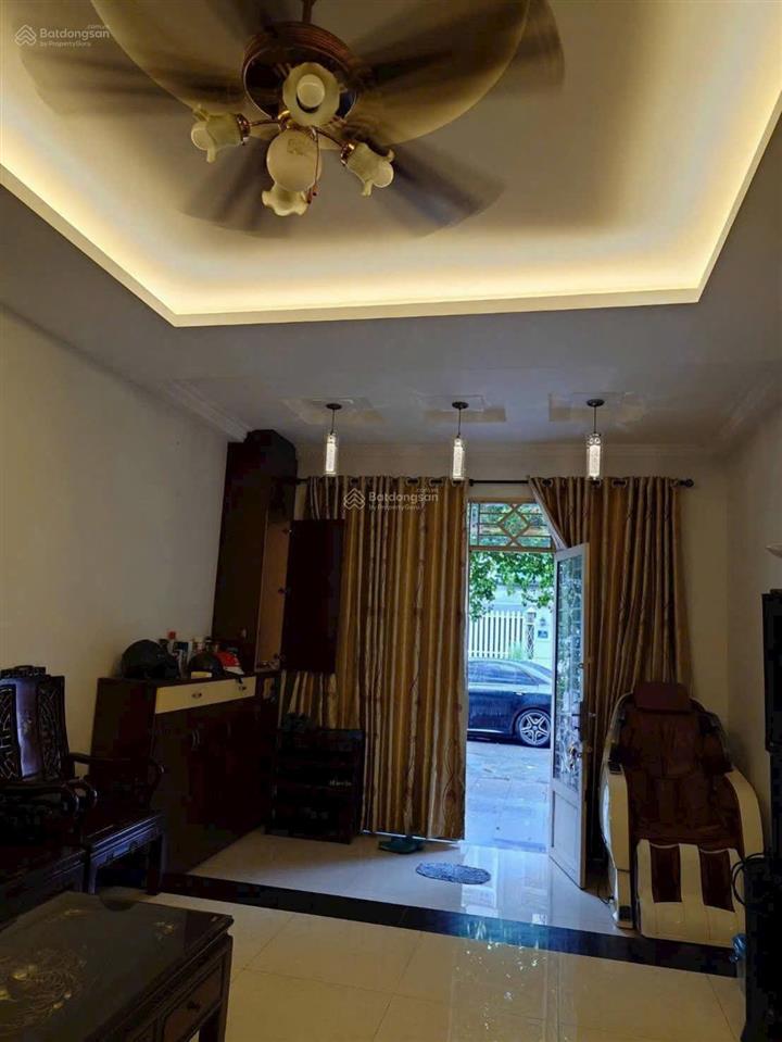 Bán nhà định cư ,đường 12m trịnh đình trọng, kênh tân hóa,tân phú,4 tầng,80m2. 10.x tỷ tl