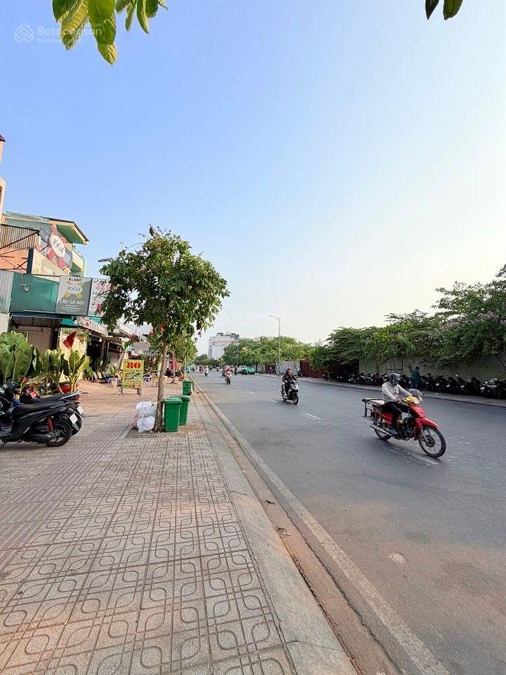 Bán nhà mặt tiền tô hiệu, hòa bình ,tân phú ,116m ,xây dựng được 8 tầng,chỉ 15.x tỷ