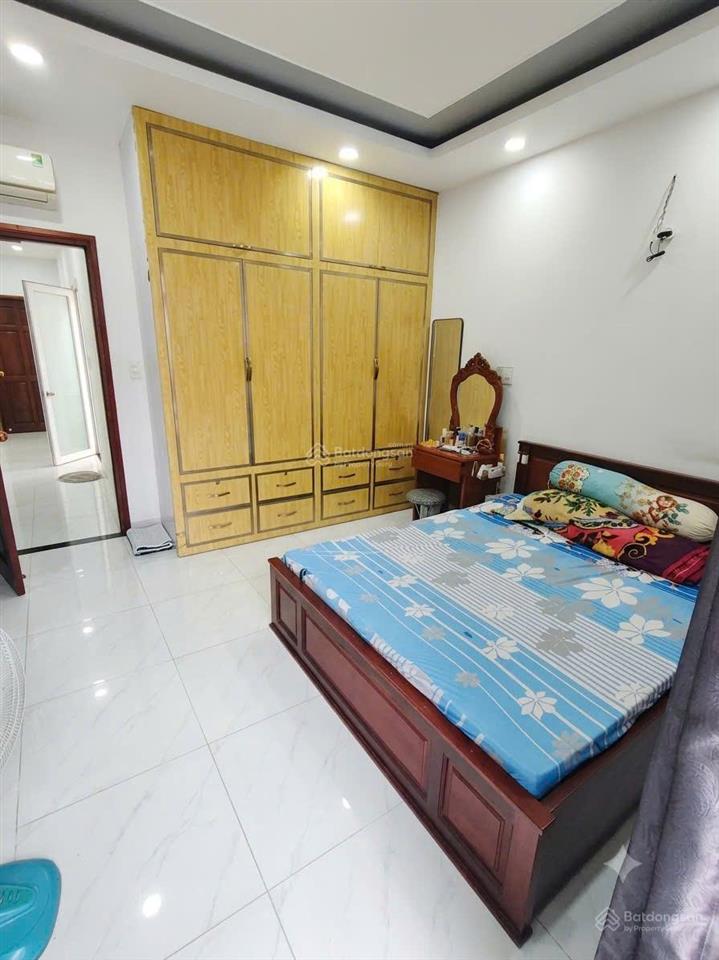 Bán nhà đẹp 6 tầng 6 phòng ngủ lạc long quân quận 11 đường 8m thông chỉ nhỉnh 9 tỷ xíu