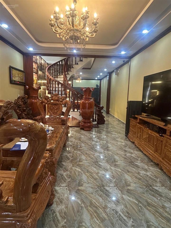 Mặt tiền ngay nguyễn sơn quách hữu nghiêm tân phú ngang 5,2m 5 tầng nhỉnh 17 tỷ