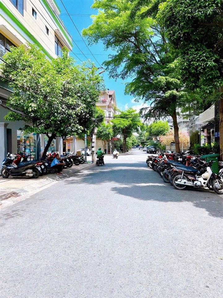 Ngang khủng 6.2m  chính chủ bán nhà ngay nguyễn sơn đường 8m thông có lề 3 tầng nhỉnh 10 tỷ