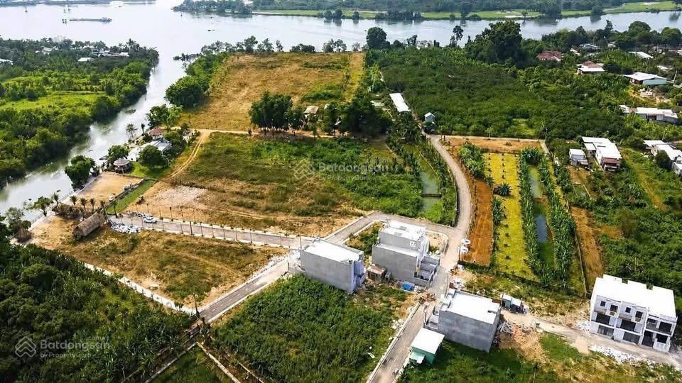 Bán đất tại hương lộ 9, 1,3 tỷ, 84,1m2, pháp lý đầy đủ, gần nhà thờ gần trung tâm hành chính
