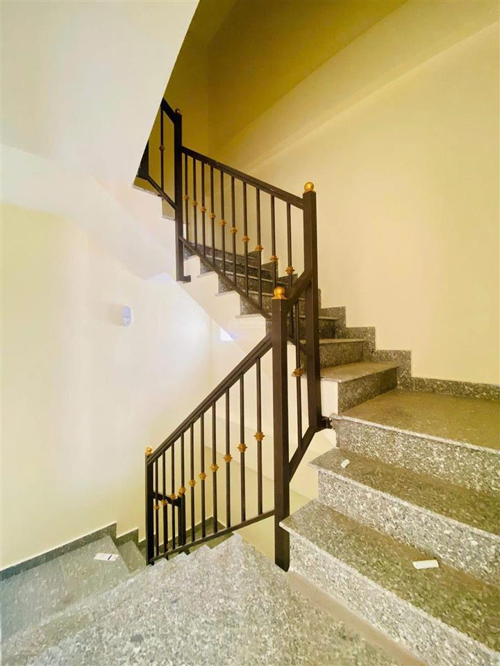 Building 10t xuân la 250m2, mt 8m, 168 tỷ ôtô tránh, có hầm thang máy, pccc thẩm duyệt sổ hoàn công