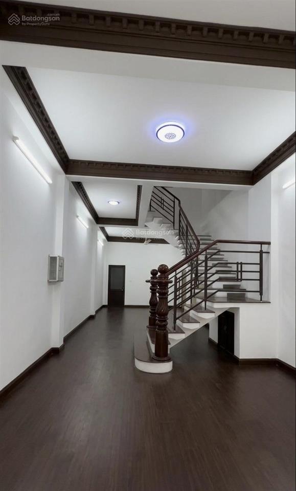 Giảm 1.2 tỷ! nhà hxh lê thận 72m² khu bàn cờ, chỉ 8.6 tỷ, 1 trệt 2 lầu 1 thượng. nhà mới vào ở ngay