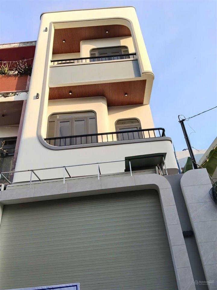 Bán nhà mới xây 3 tầng dt 51m, đường số 8, phường long phước, hcm