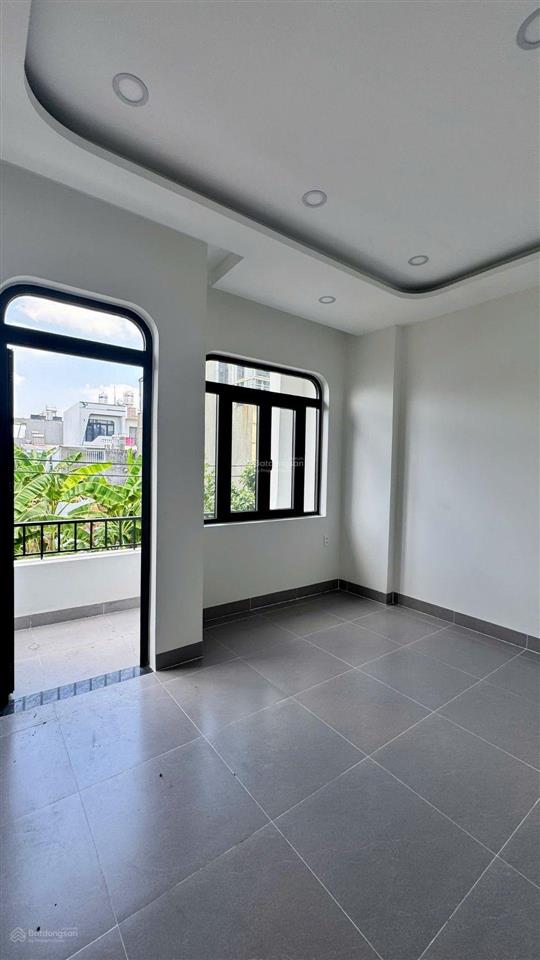 Bán nhà mới xây 3 tầng dt 51m, đường số 8, phường long phước, hcm