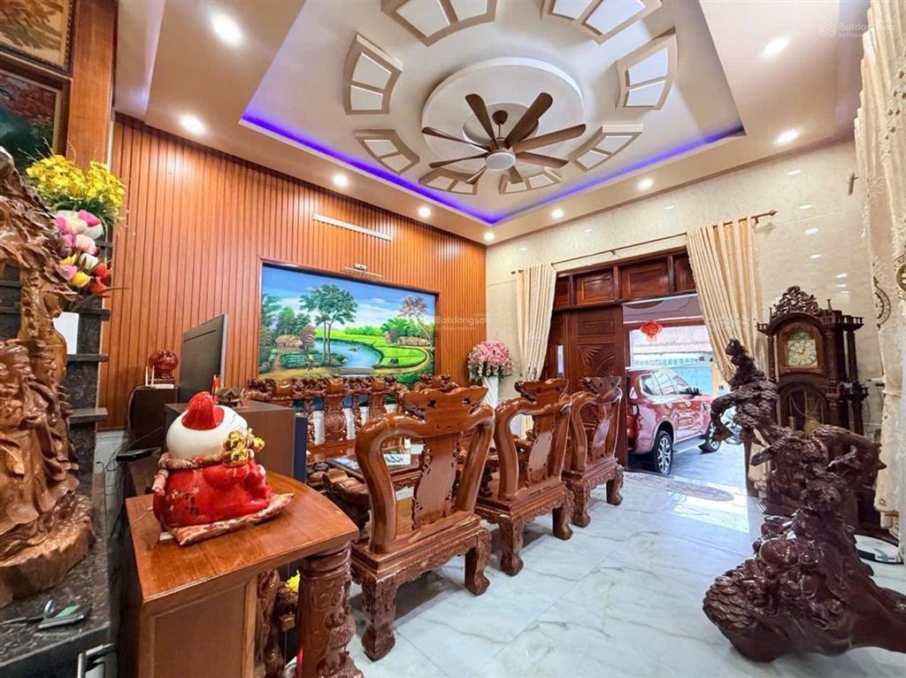 Siêu phẩm 2 mặt tiền, nguyễn tri phương  dĩ an, vị trí vip, kinh doanh đỉnh cao