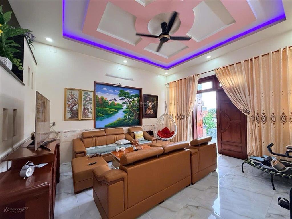 Siêu phẩm 2 mặt tiền, nguyễn tri phương  dĩ an, vị trí vip, kinh doanh đỉnh cao