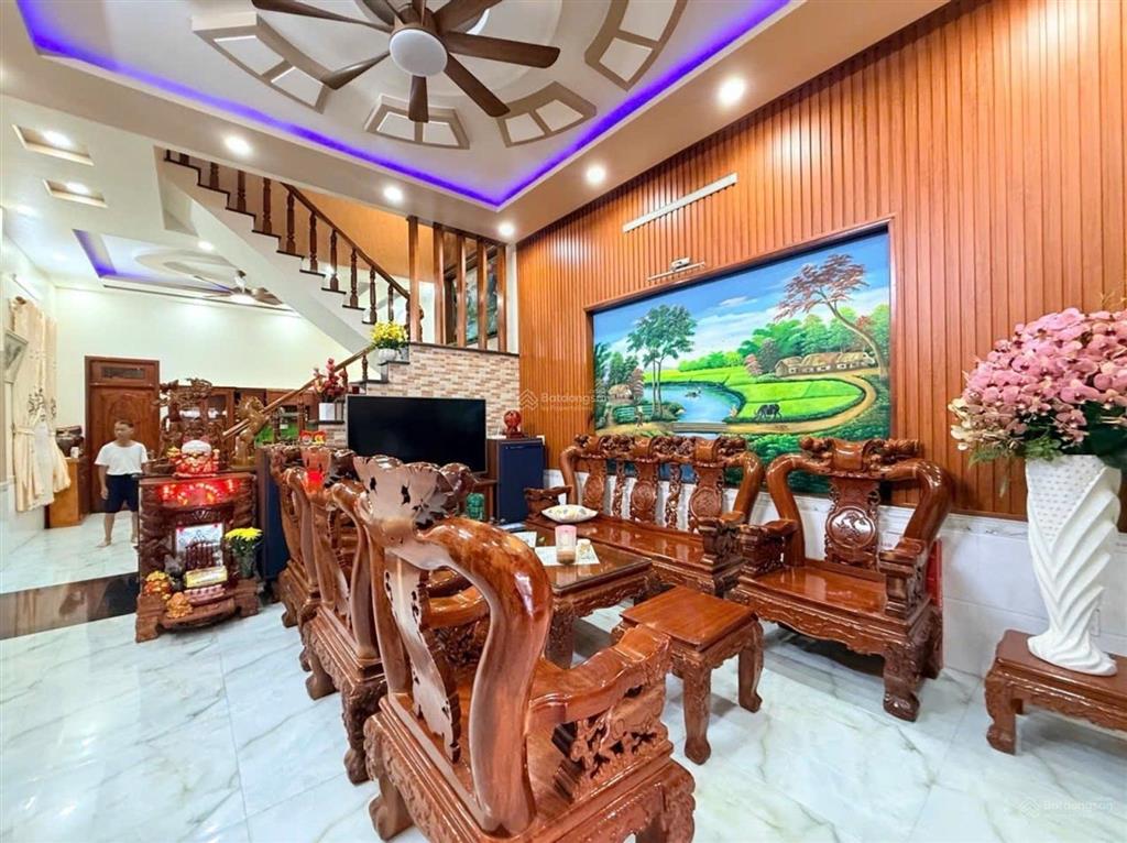 Siêu phẩm 2 mặt tiền, nguyễn tri phương  dĩ an, vị trí vip, kinh doanh đỉnh cao